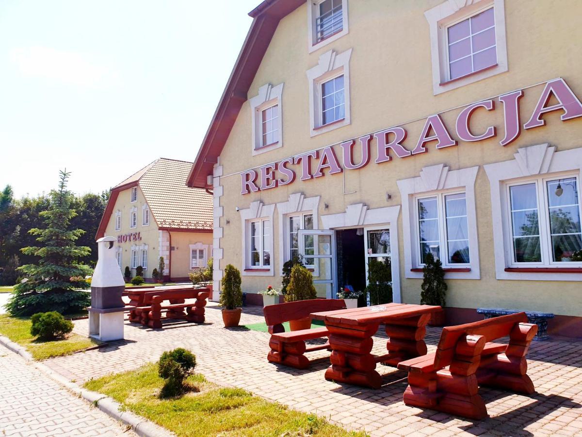 Willa Park Ostrowiec Świętokrzyski Екстериор снимка